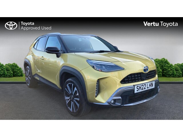 Main listing image - Toyota Yaris Cross