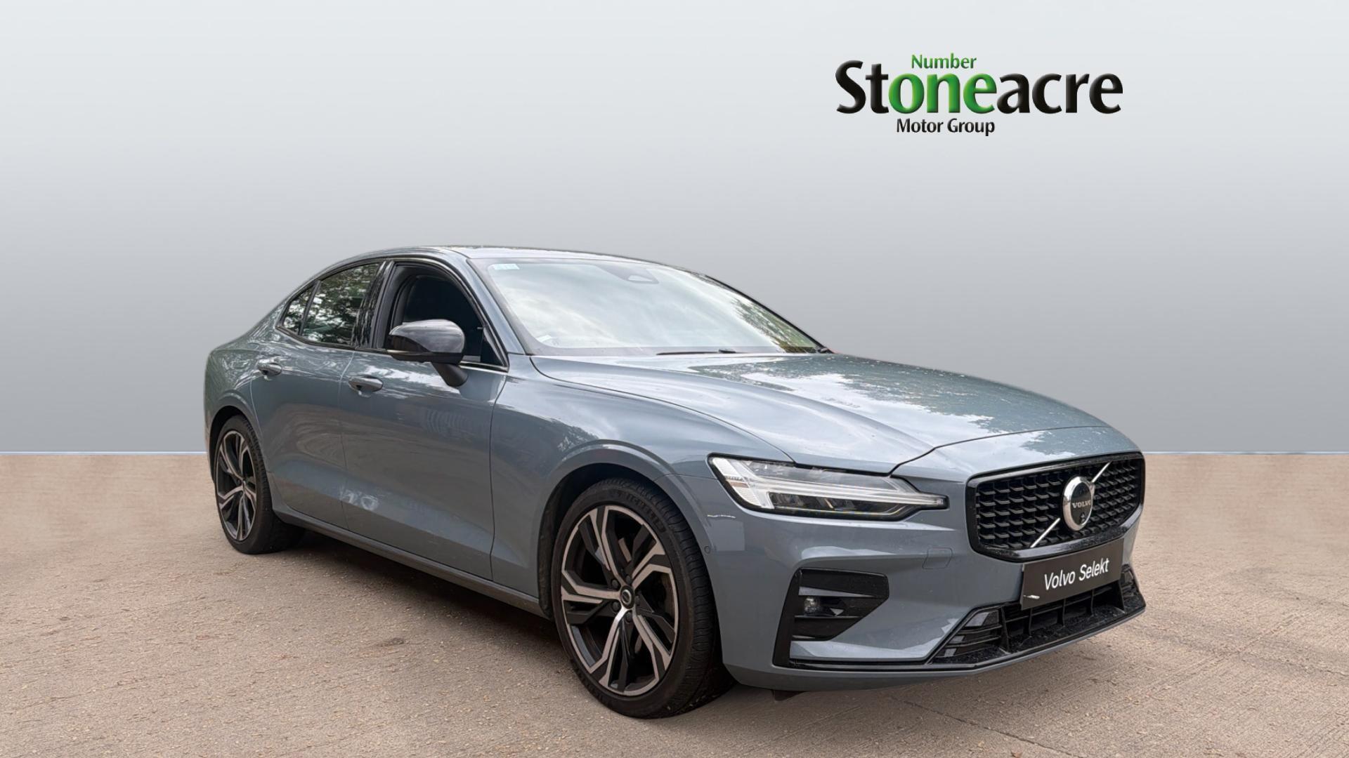 Main listing image - Volvo S60