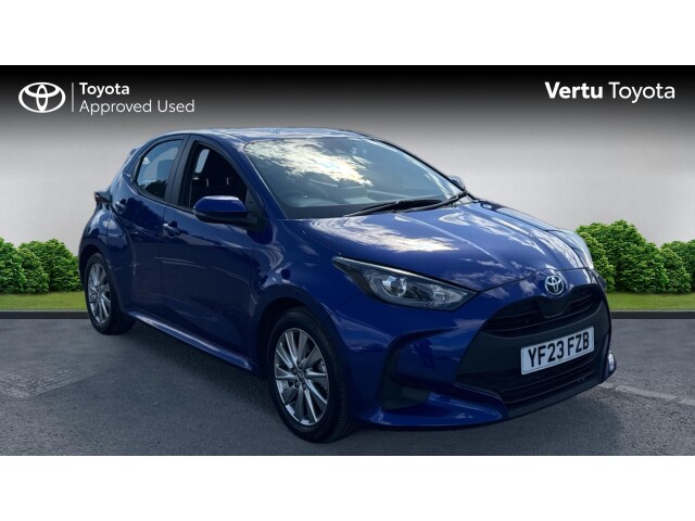 Main listing image - Toyota Yaris