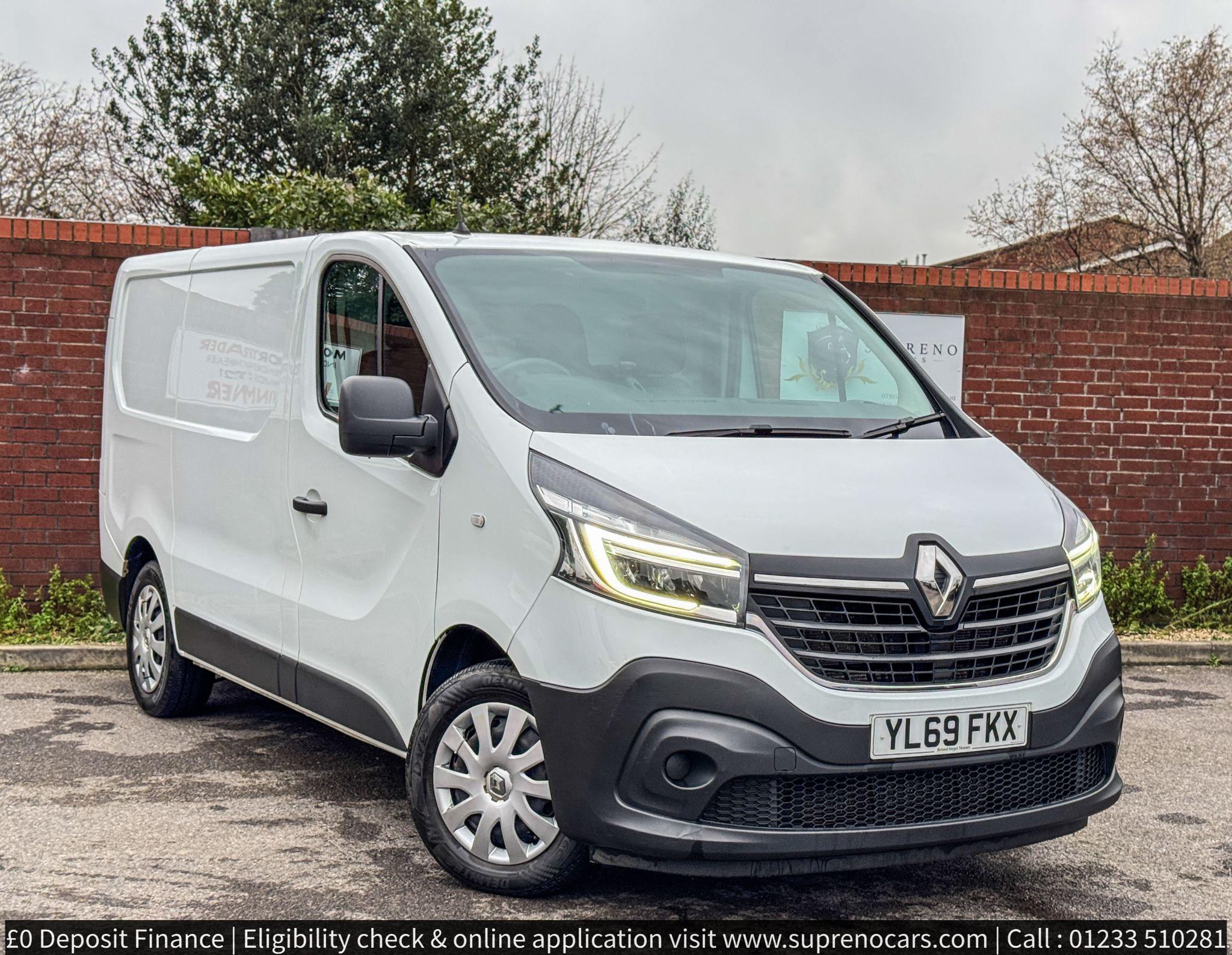 Main listing image - Renault Trafic