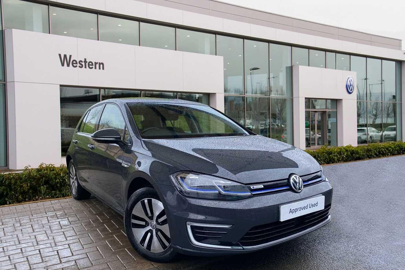 Main listing image - Volkswagen e-Golf