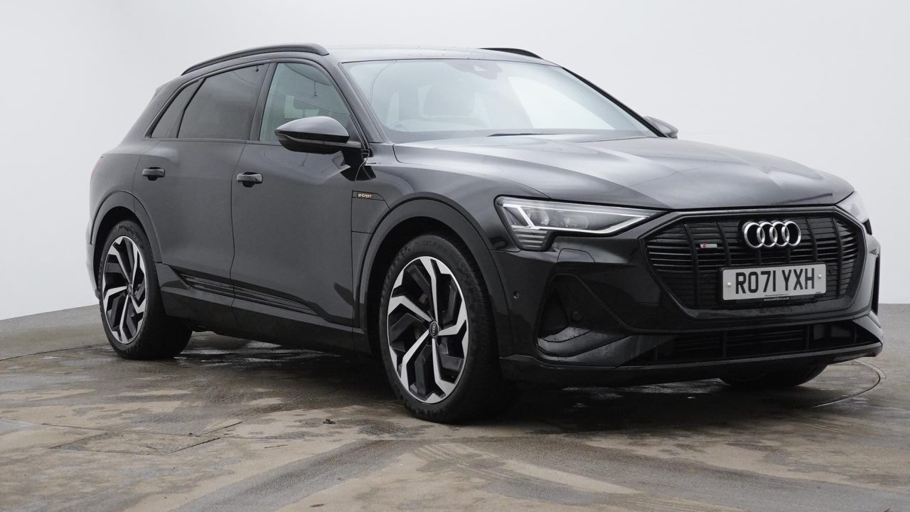 Main listing image - Audi e-tron