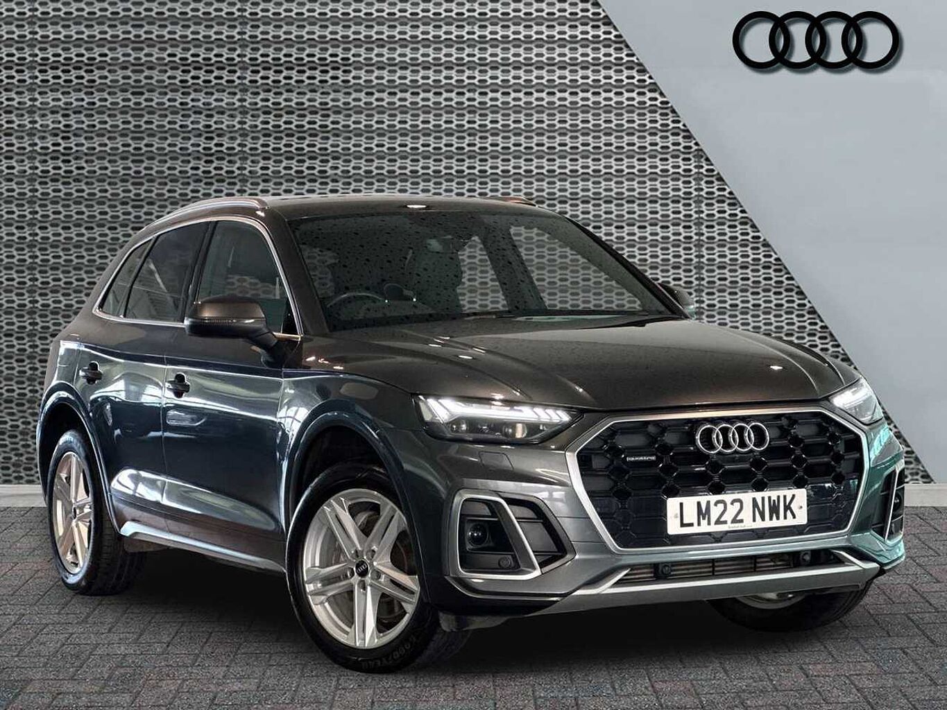 Main listing image - Audi Q5