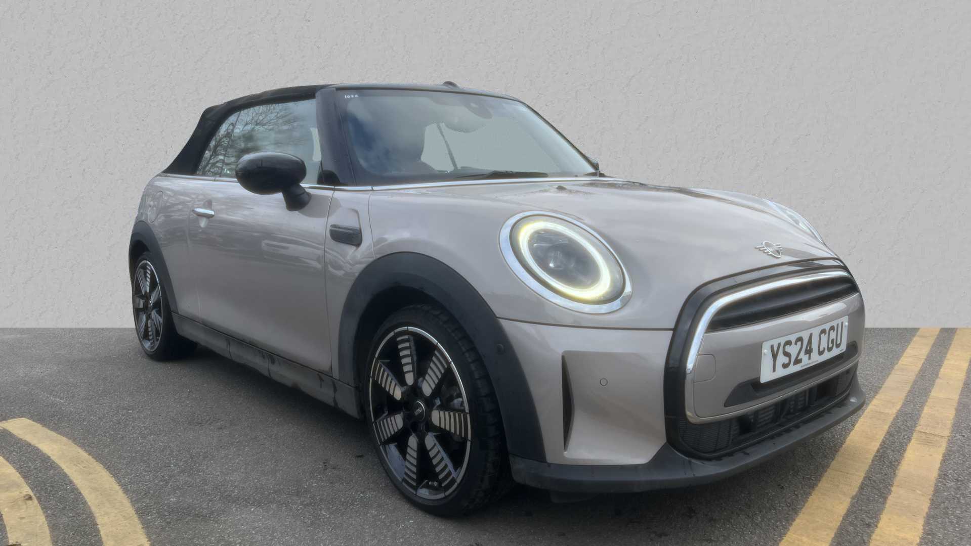 Main listing image - MINI Convertible