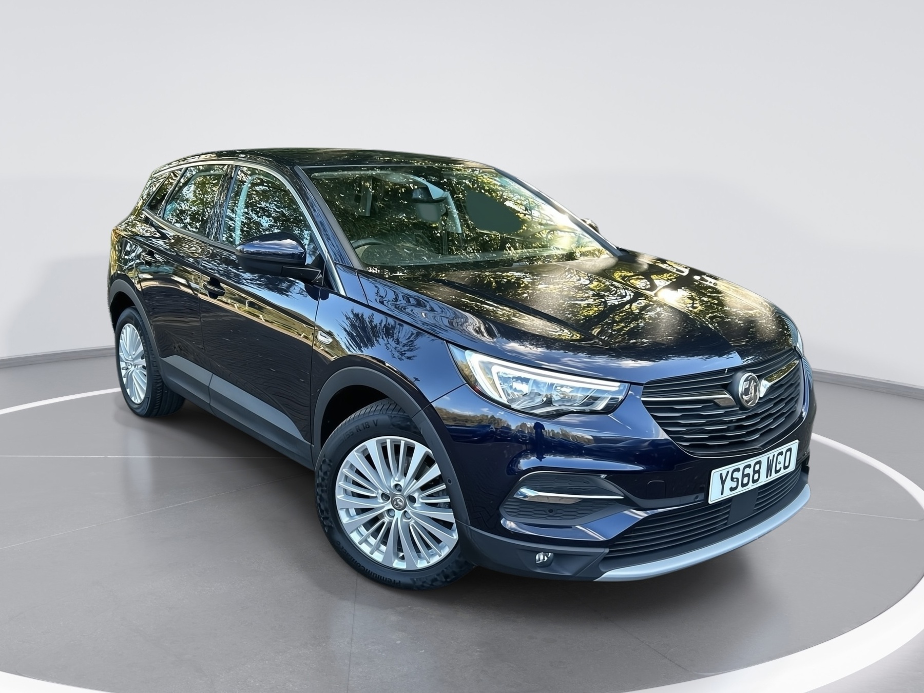 Main listing image - Vauxhall Grandland X