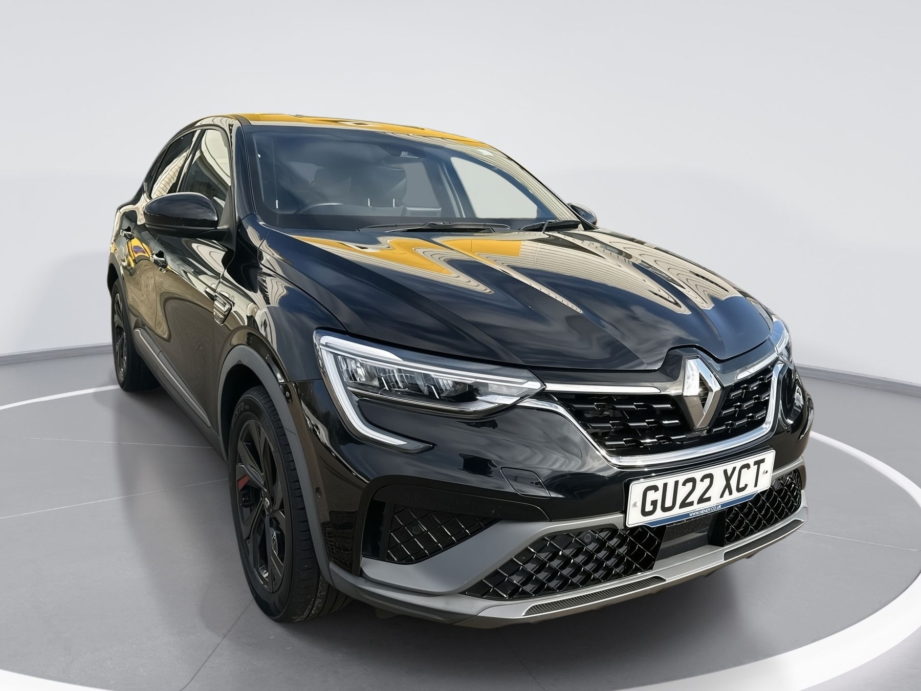 Main listing image - Renault Arkana