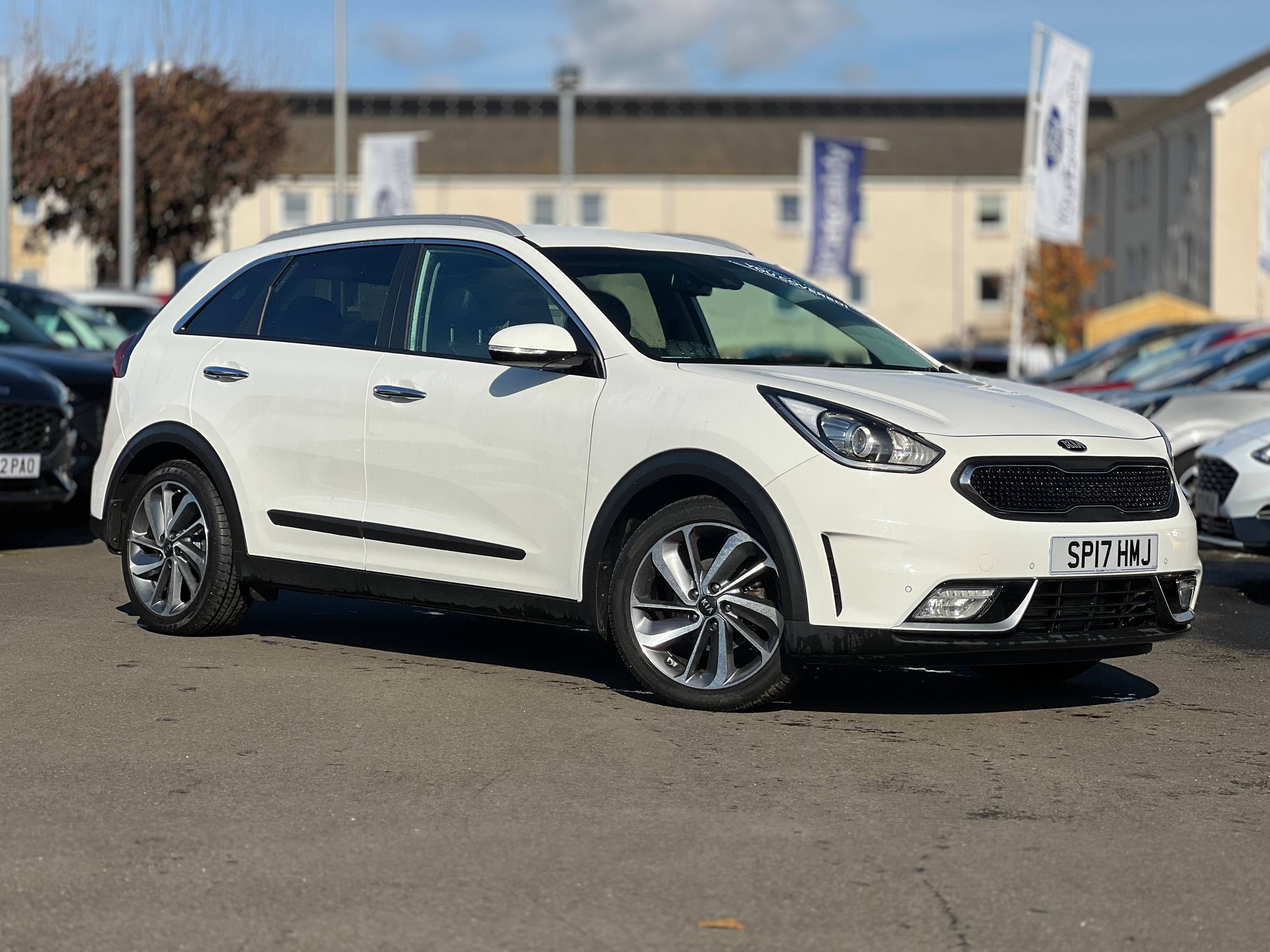 Main listing image - Kia Niro