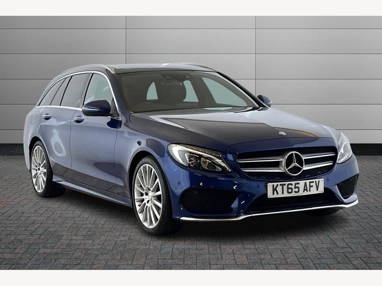 Main listing image - Mercedes-Benz C-Class Estate