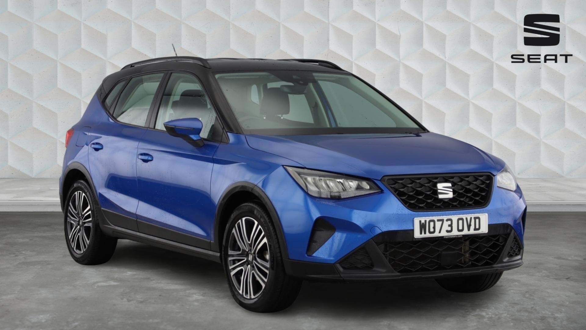 Main listing image - SEAT Arona
