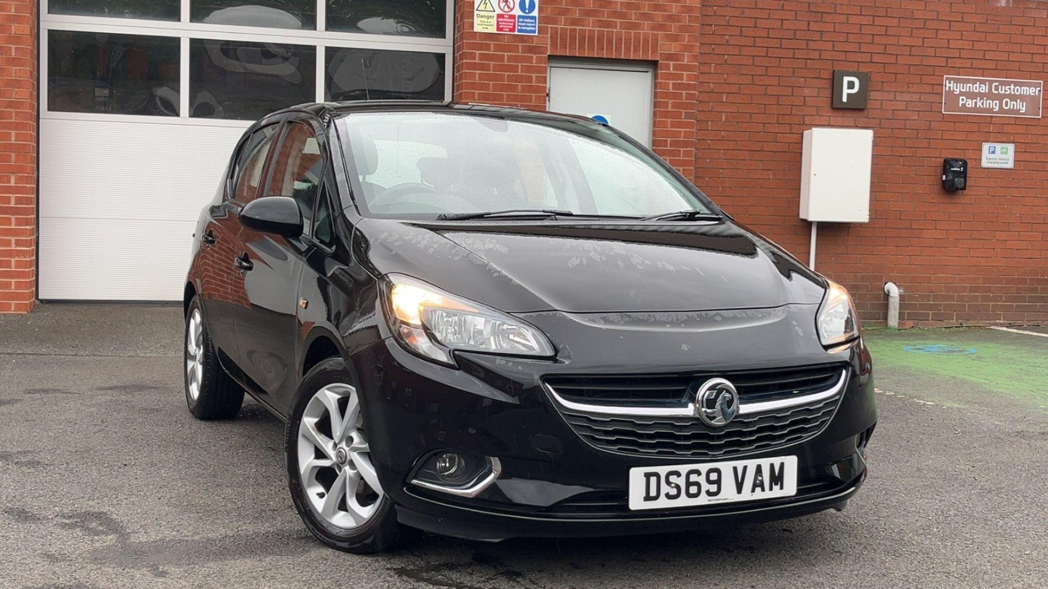 Main listing image - Vauxhall Corsa