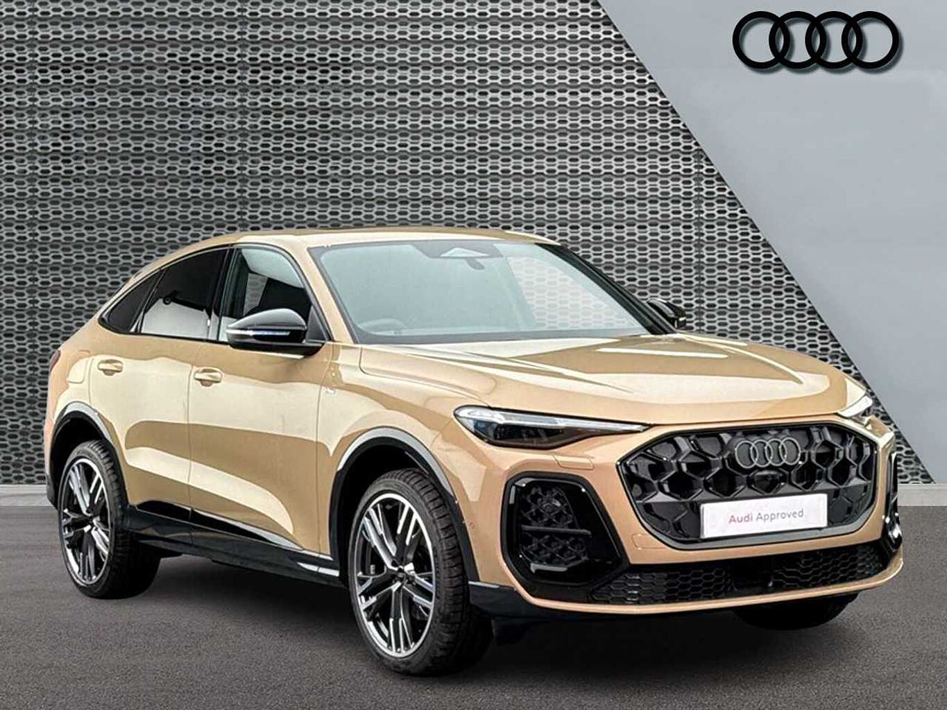 Main listing image - Audi Q5