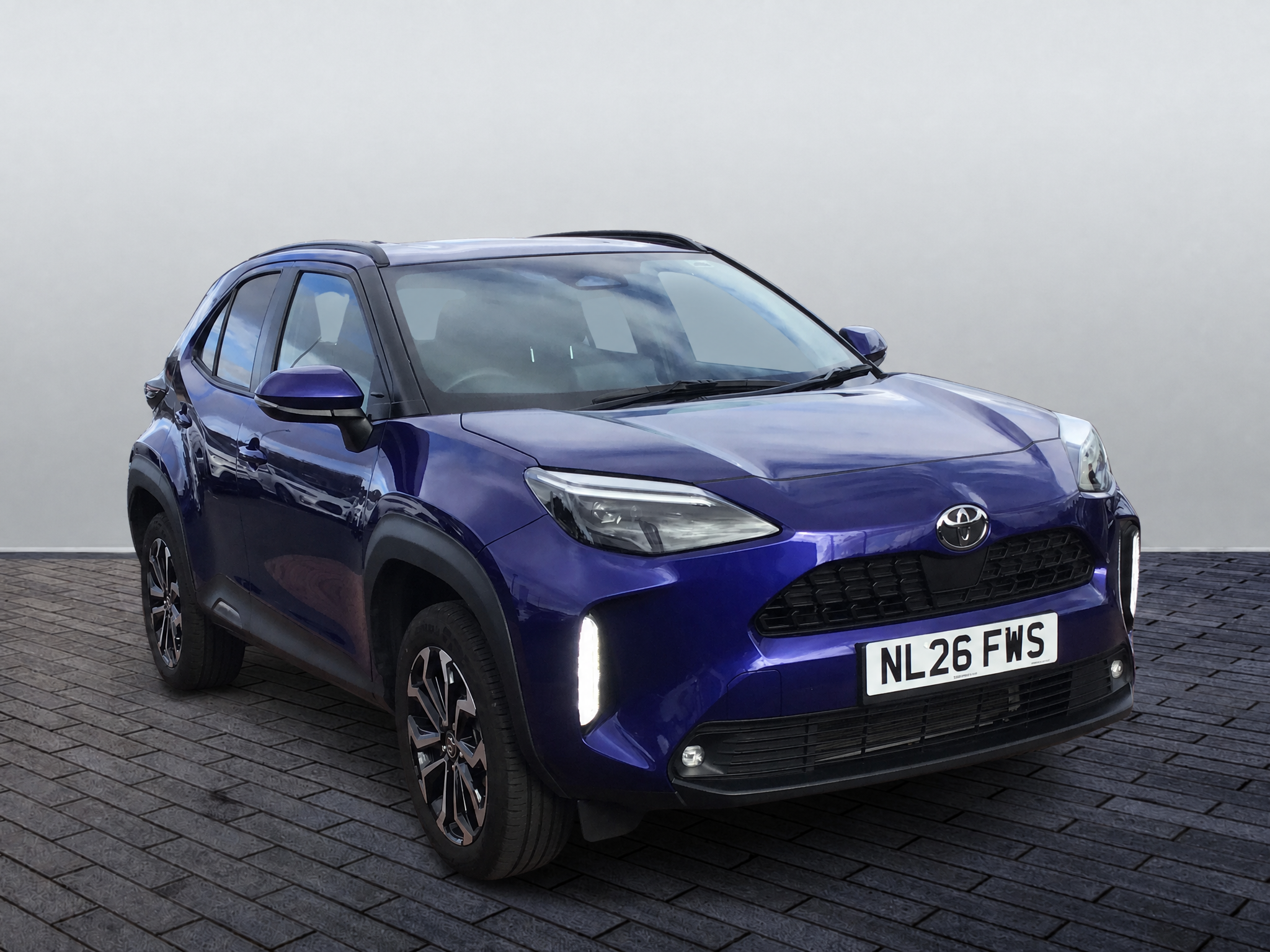 Main listing image - Toyota Yaris Cross