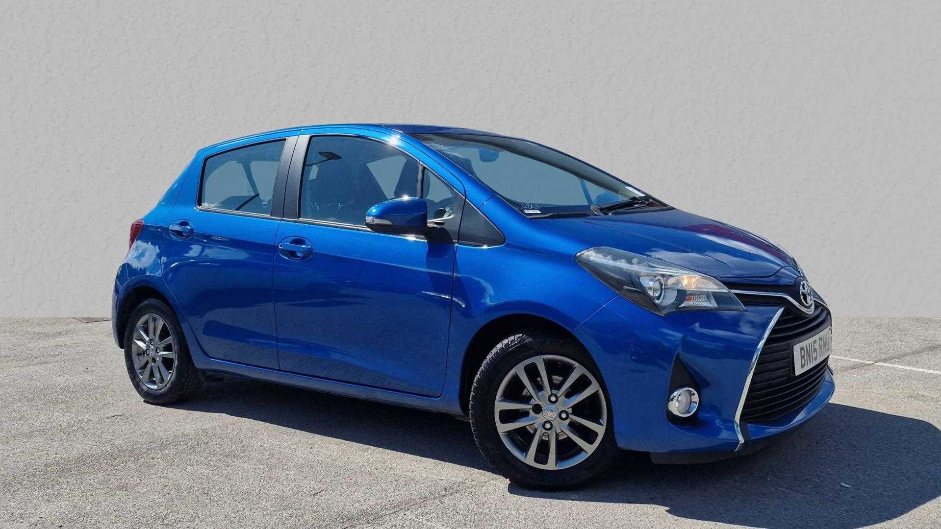 Main listing image - Toyota Yaris