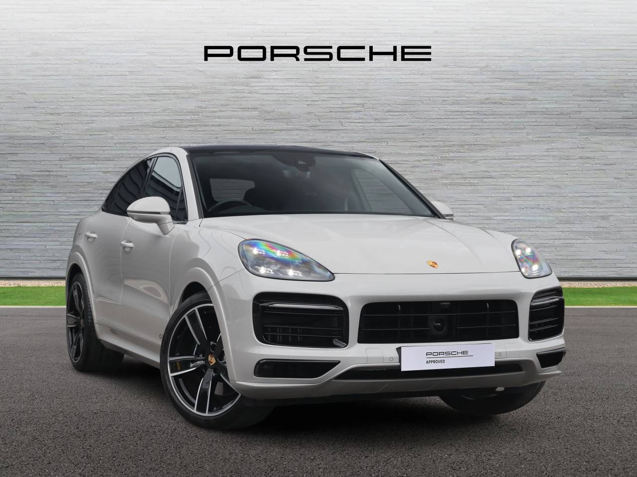 Main listing image - Porsche Cayenne
