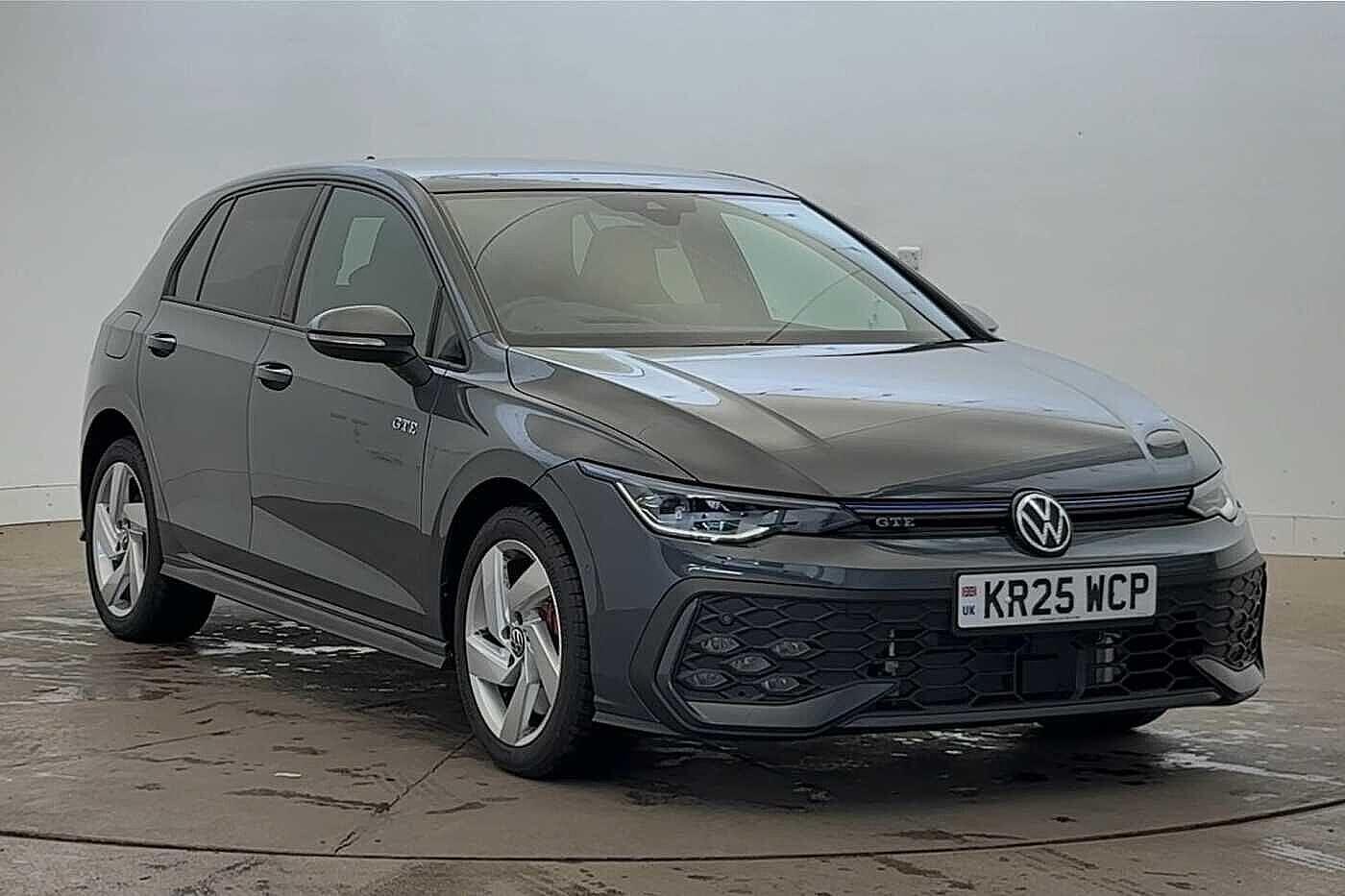 Main listing image - Volkswagen Golf GTE