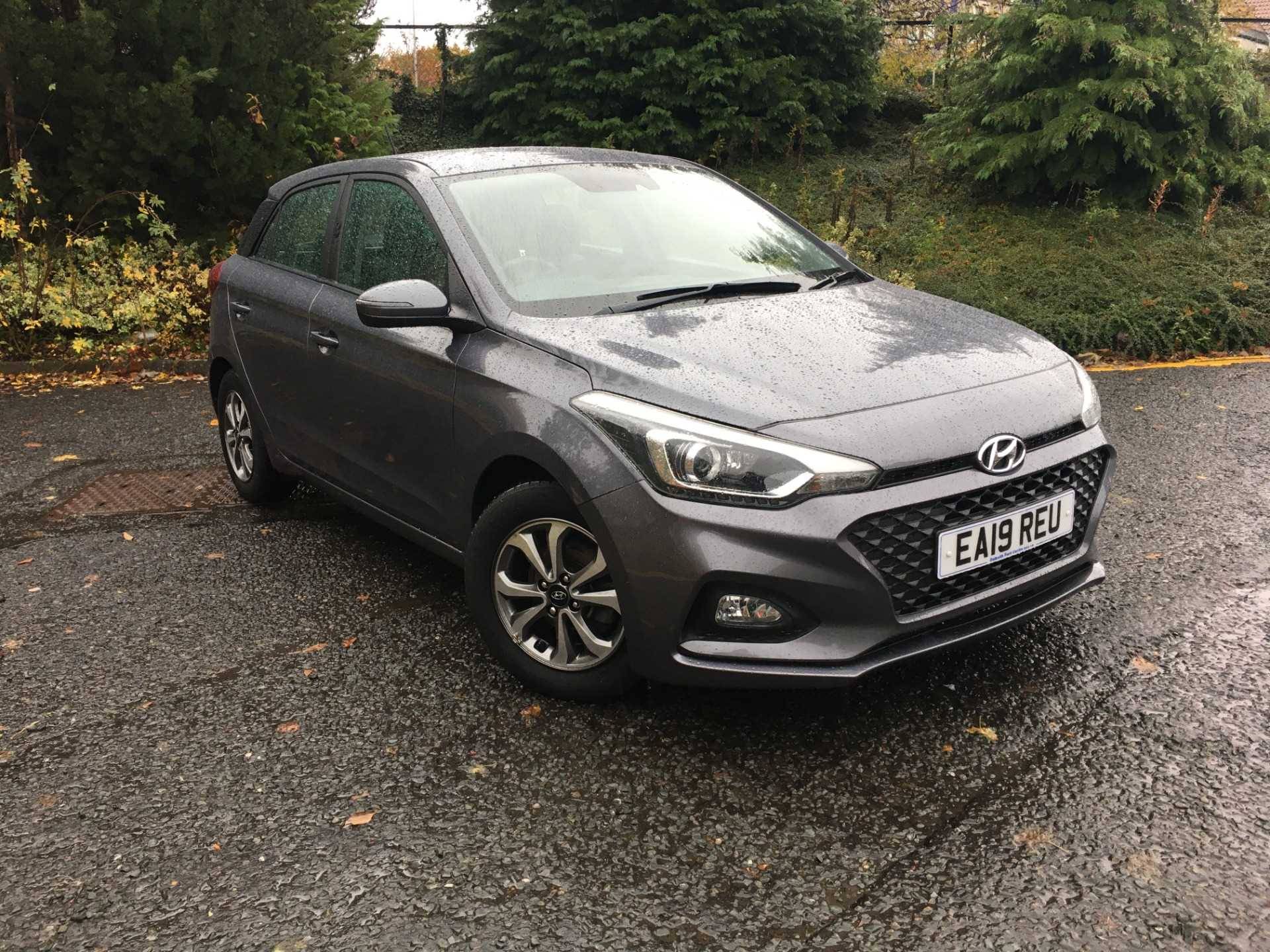 Main listing image - Hyundai i20