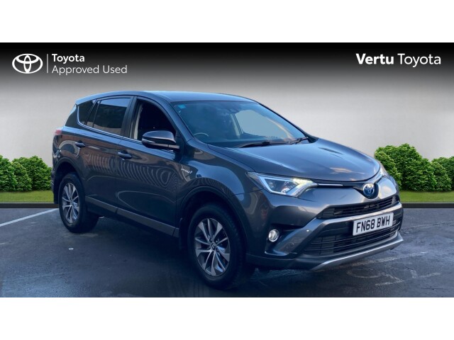 Main listing image - Toyota RAV4
