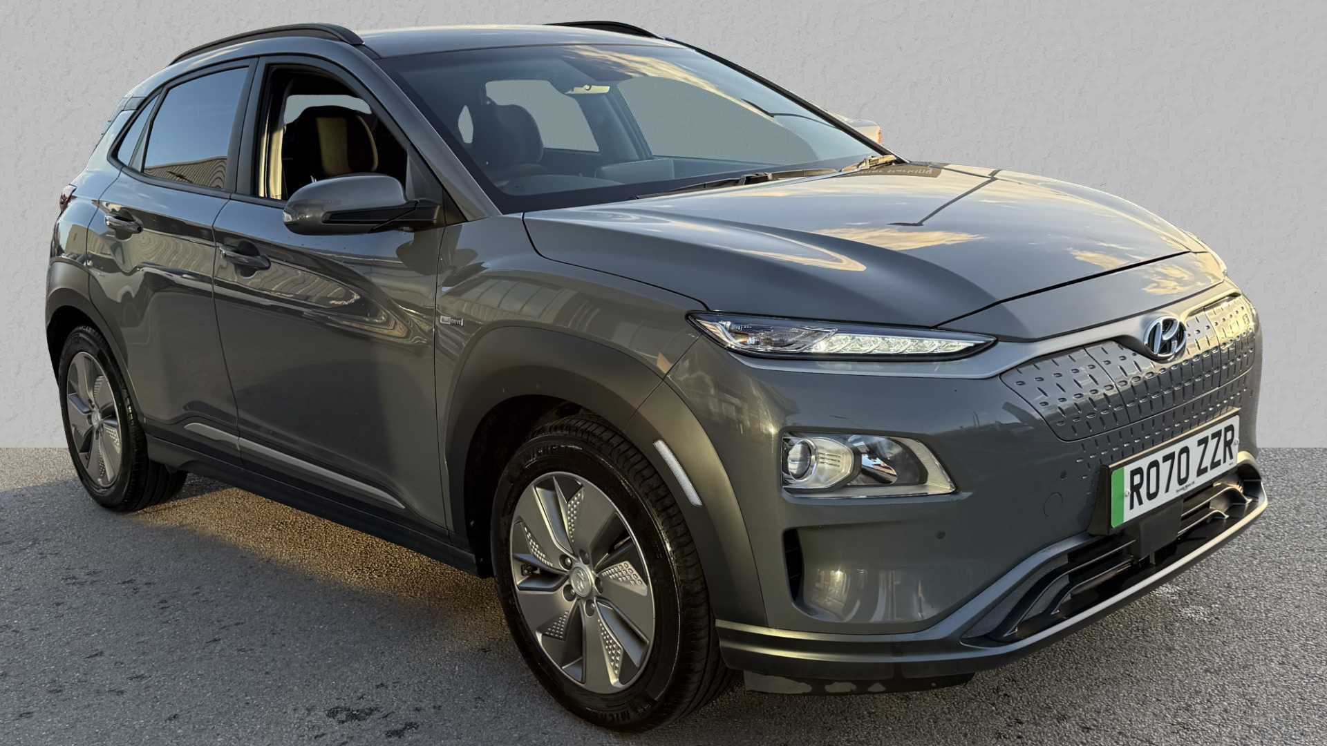 Main listing image - Hyundai Kona Electric