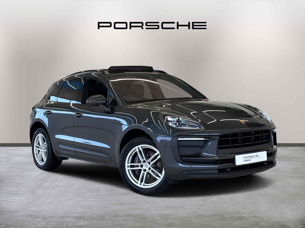 Main listing image - Porsche Macan