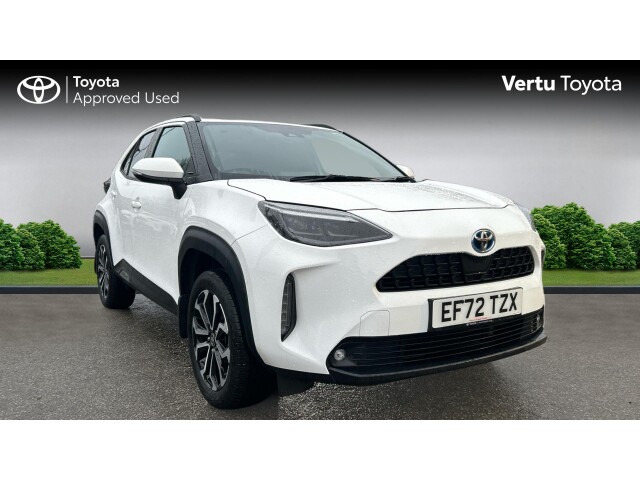 Main listing image - Toyota Yaris Cross