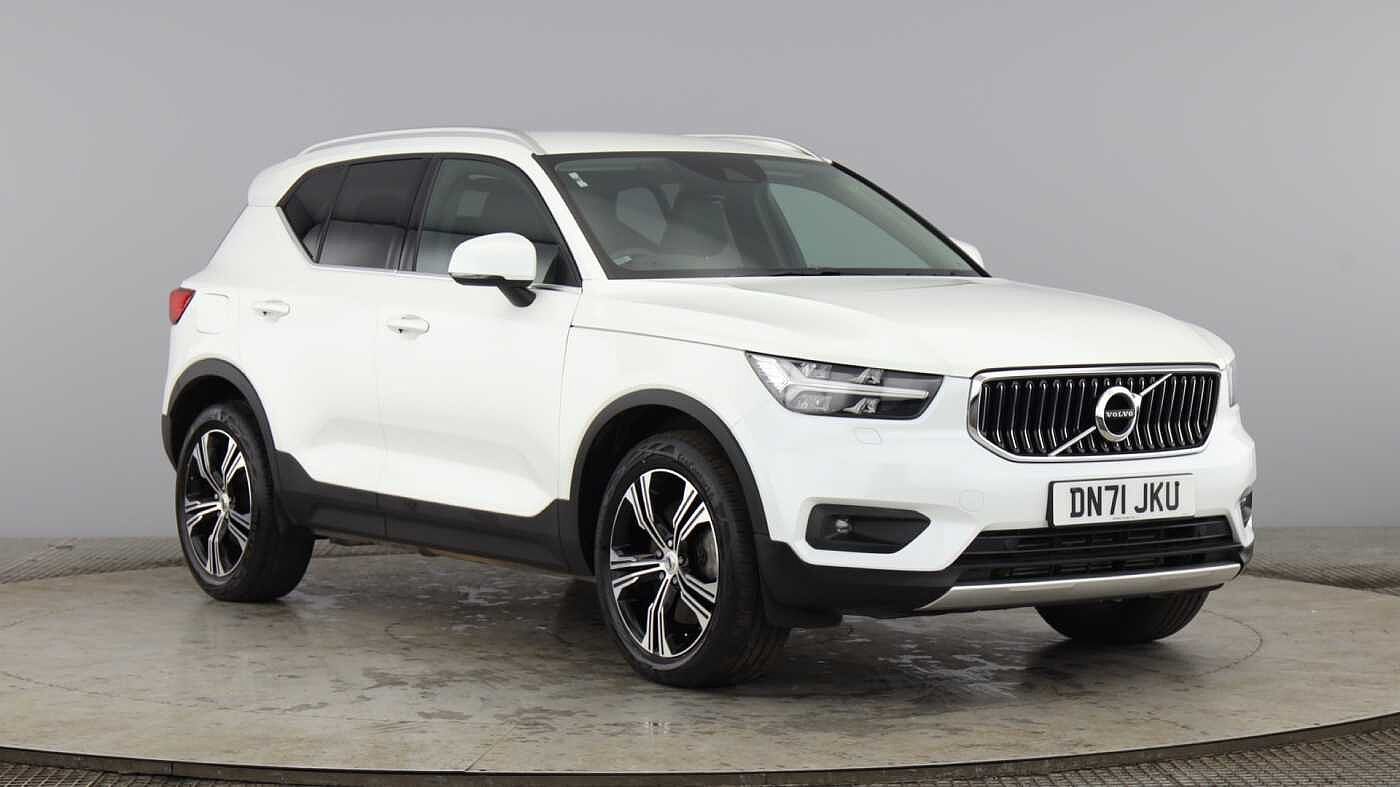 Main listing image - Volvo XC40