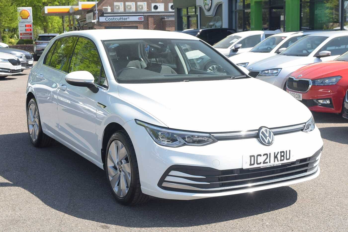 Main listing image - Volkswagen Golf