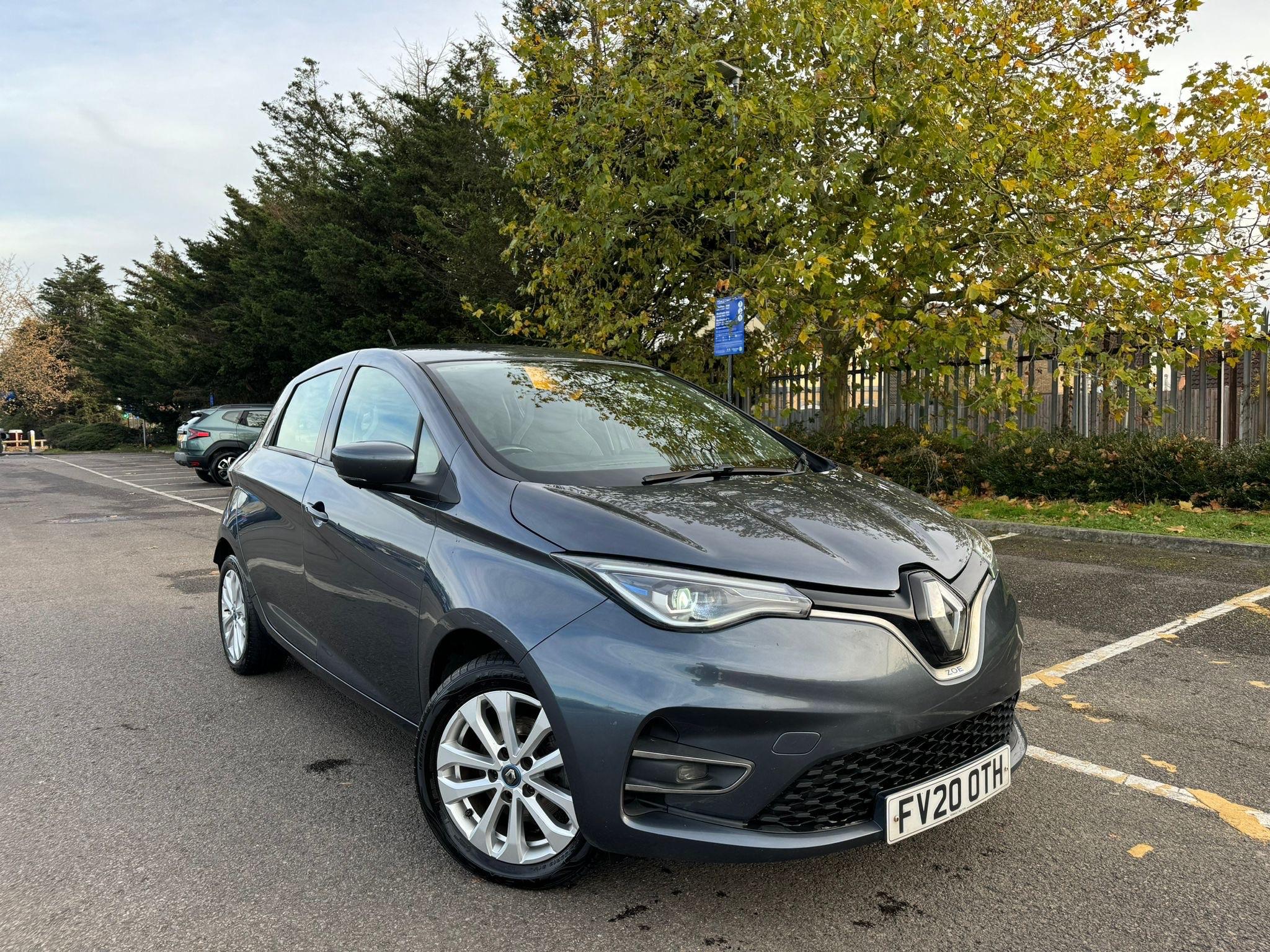 Main listing image - Renault Zoe