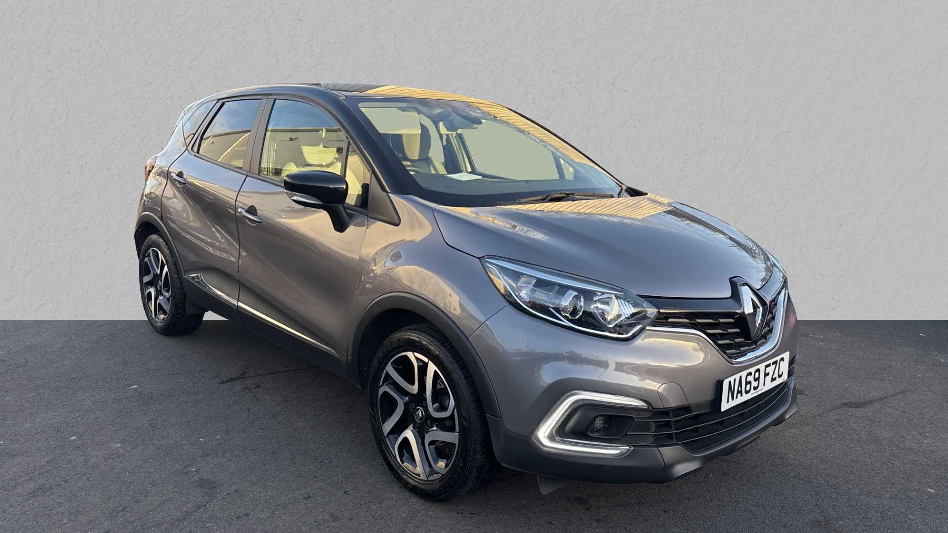 Main listing image - Renault Captur