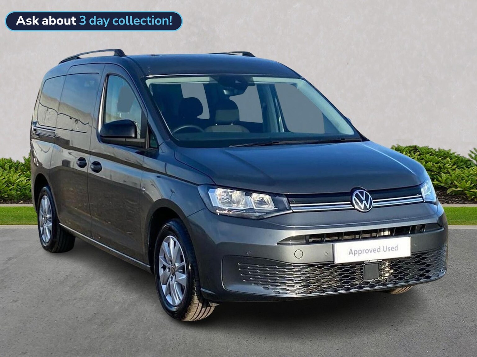 Main listing image - Volkswagen Caddy Maxi Life