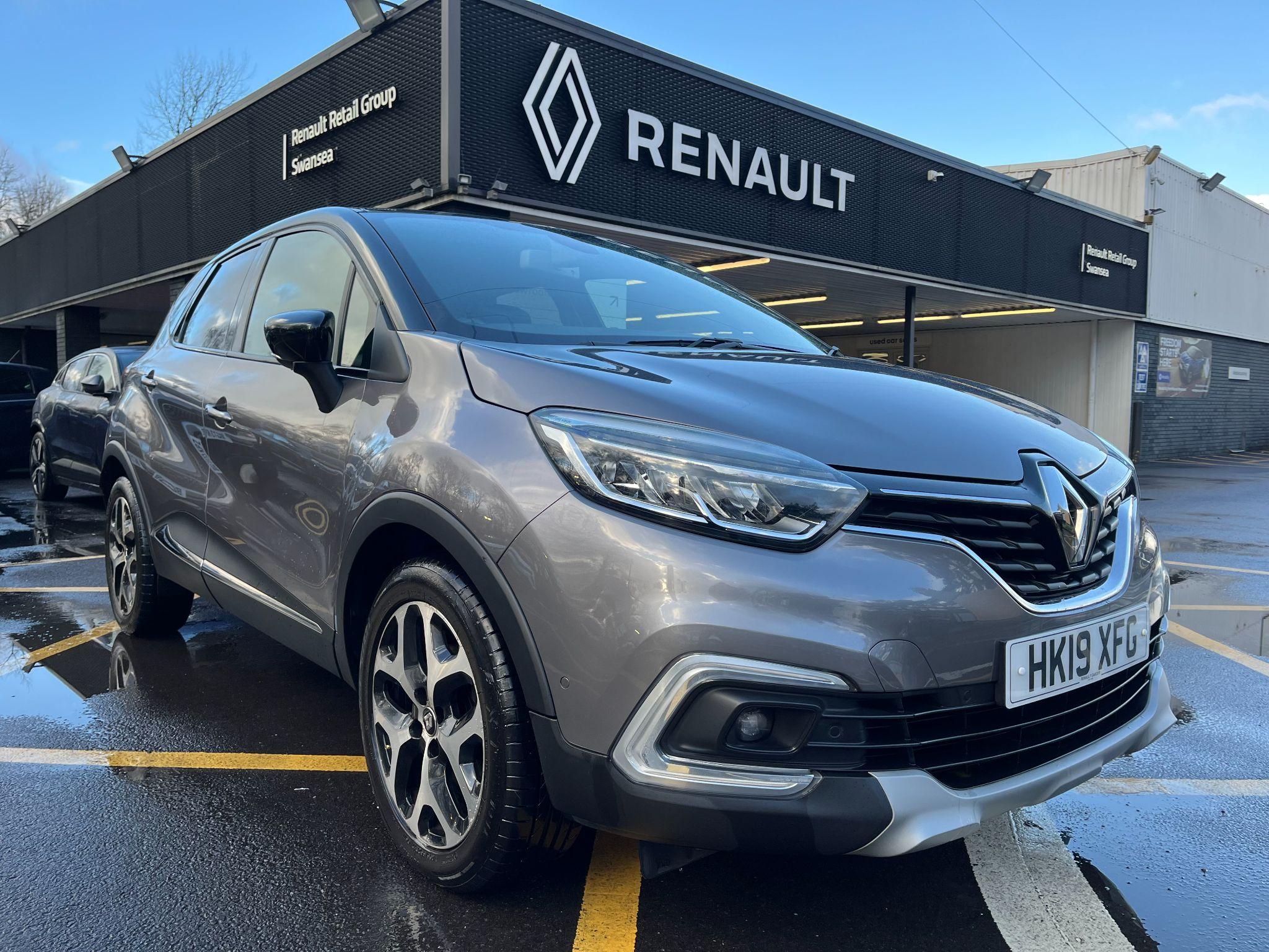 Main listing image - Renault Captur