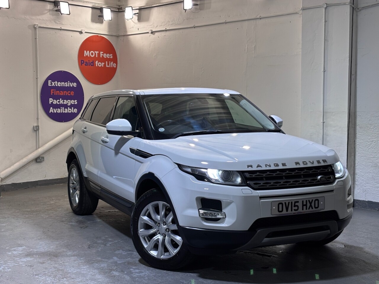 Main listing image - Land Rover Range Rover Evoque