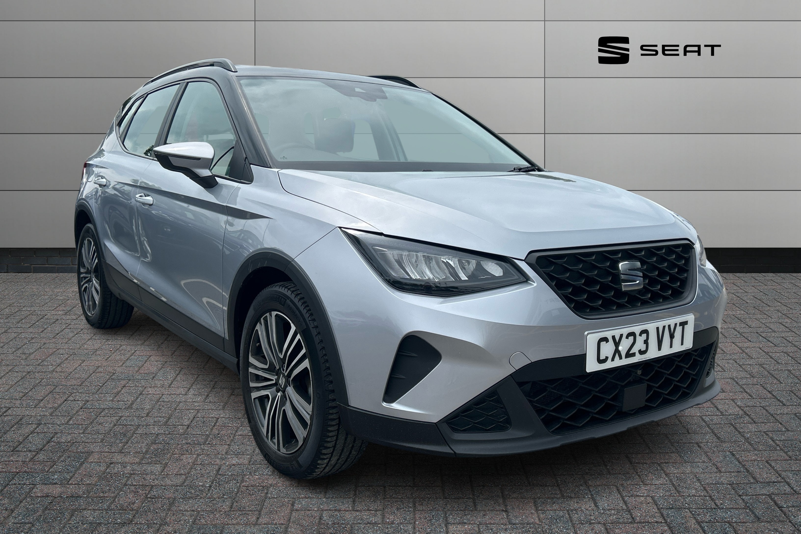 Main listing image - SEAT Arona