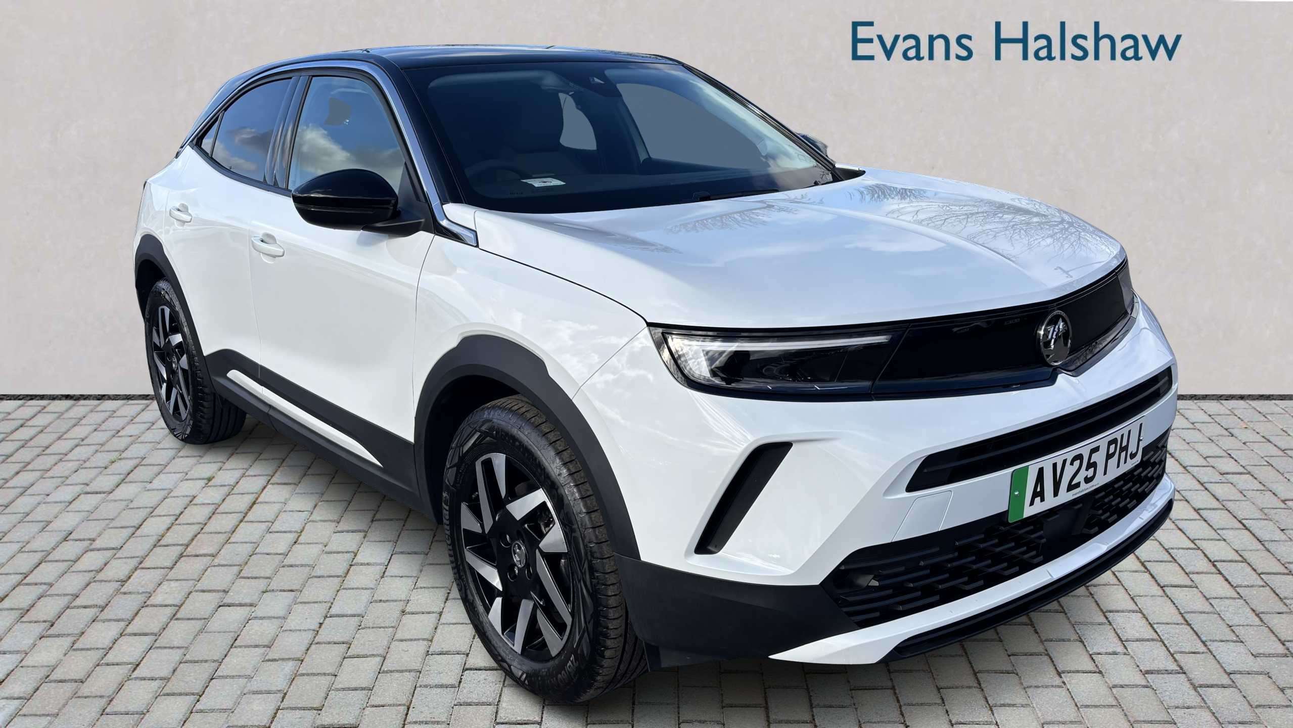 Main listing image - Vauxhall Mokka e