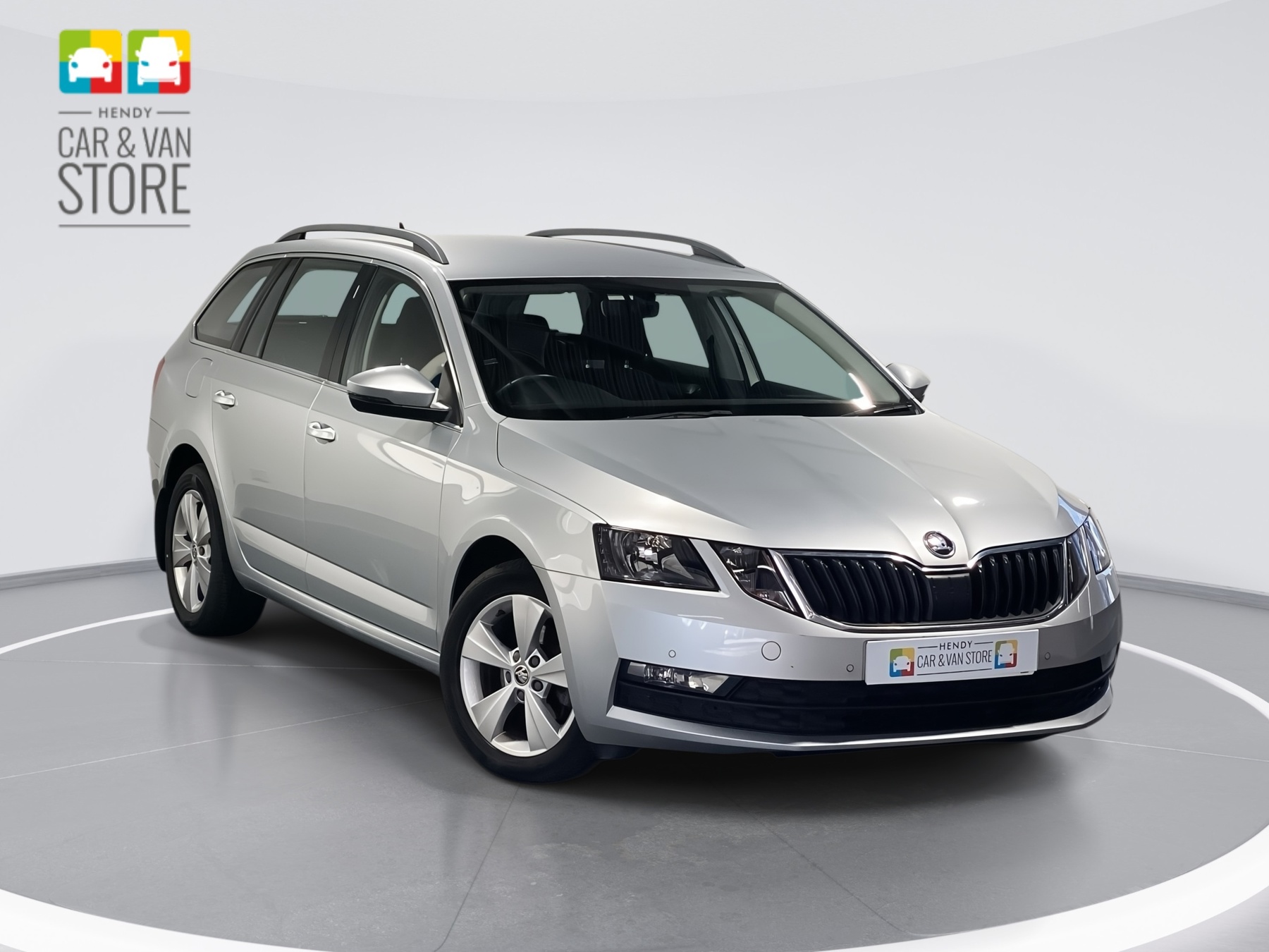 Main listing image - Skoda Octavia Estate