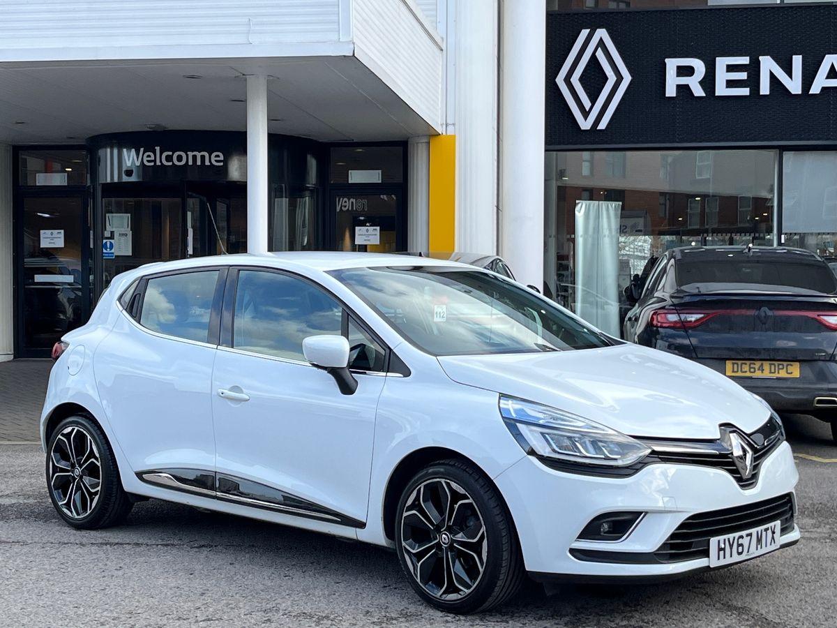 Main listing image - Renault Clio