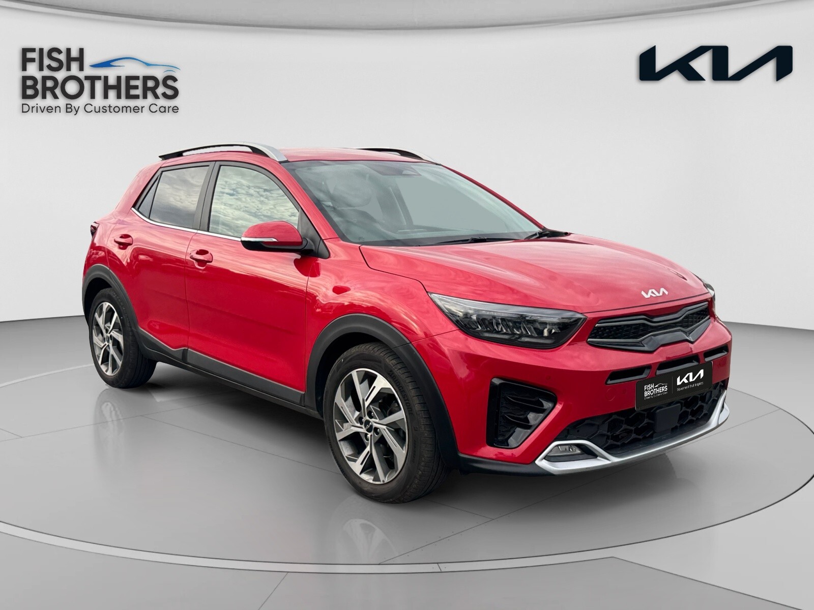 Main listing image - Kia Stonic