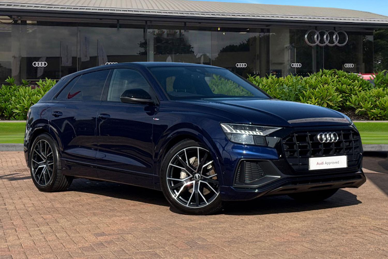Main listing image - Audi Q8