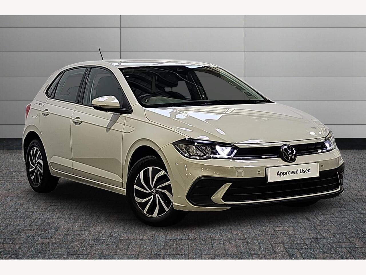 Main listing image - Volkswagen Polo