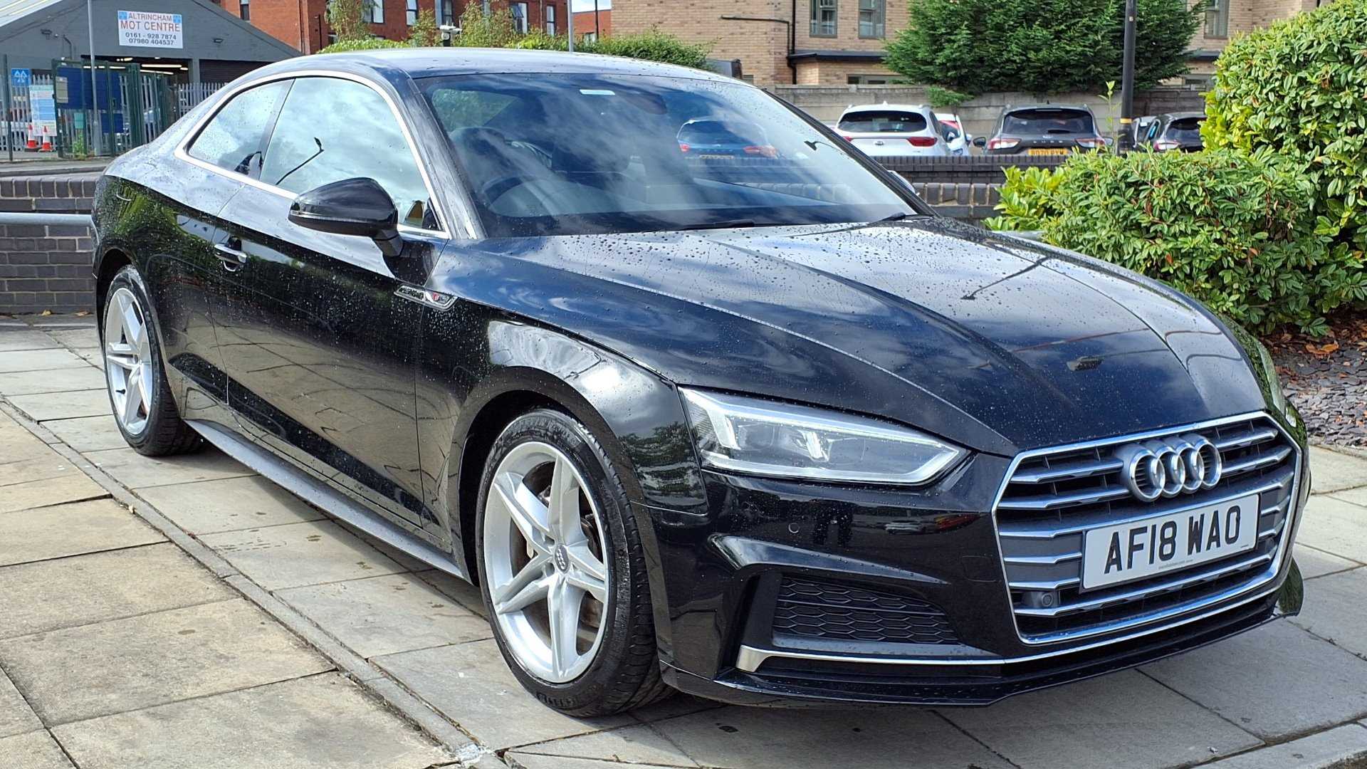 Main listing image - Audi A5