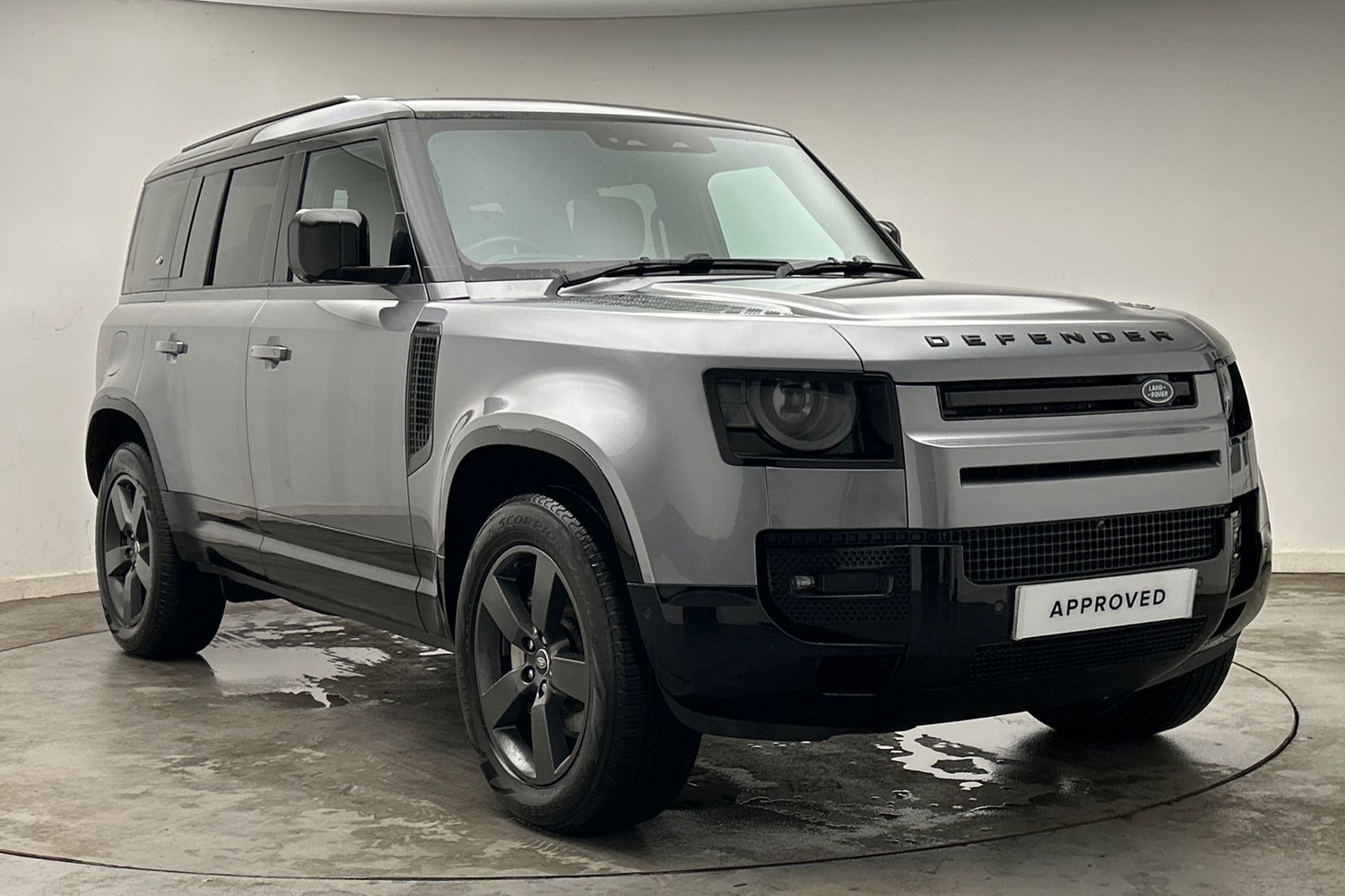 Main listing image - Land Rover Defender