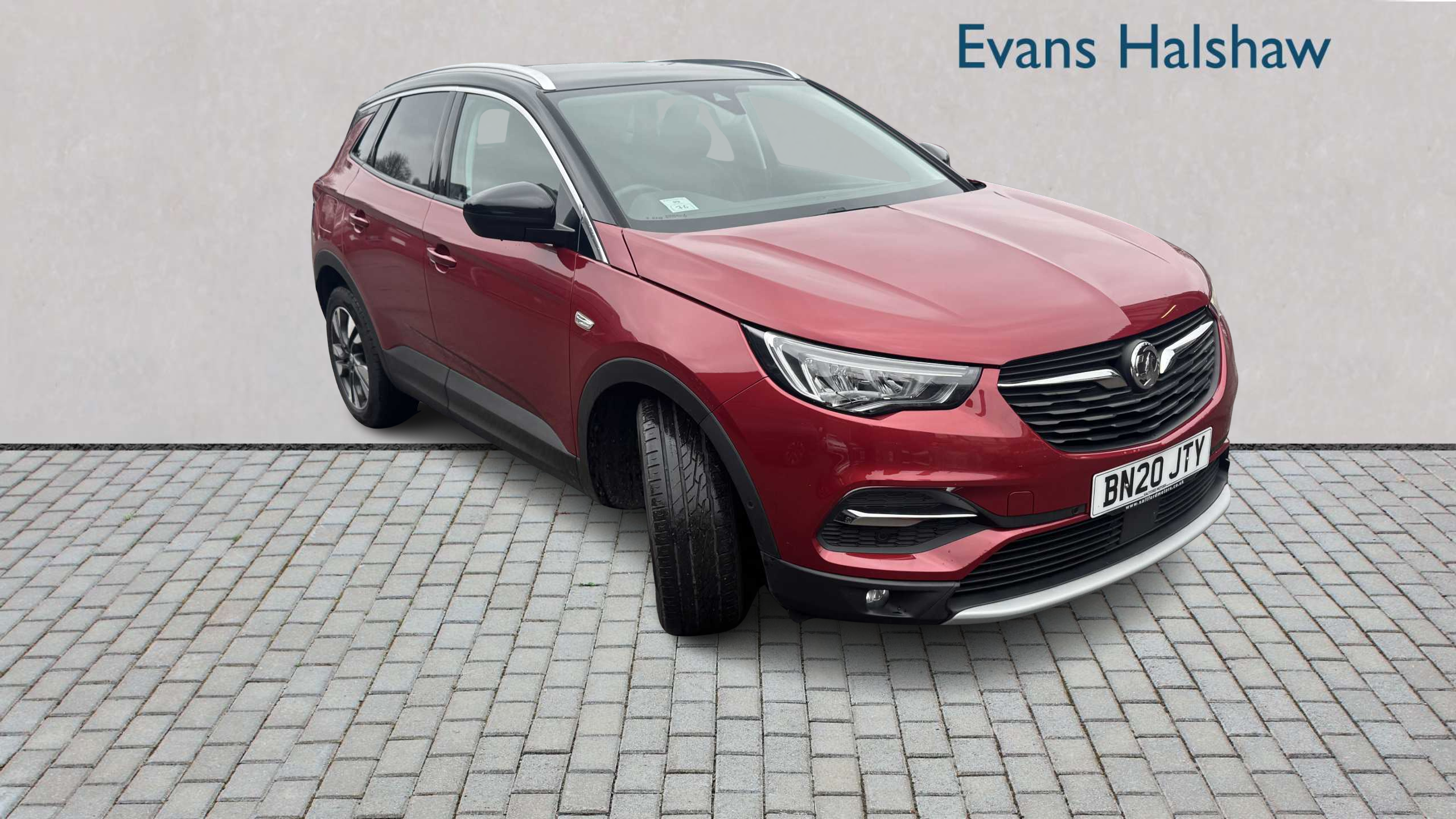 Main listing image - Vauxhall Grandland X