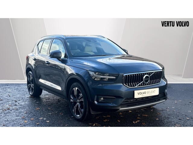 Main listing image - Volvo XC40