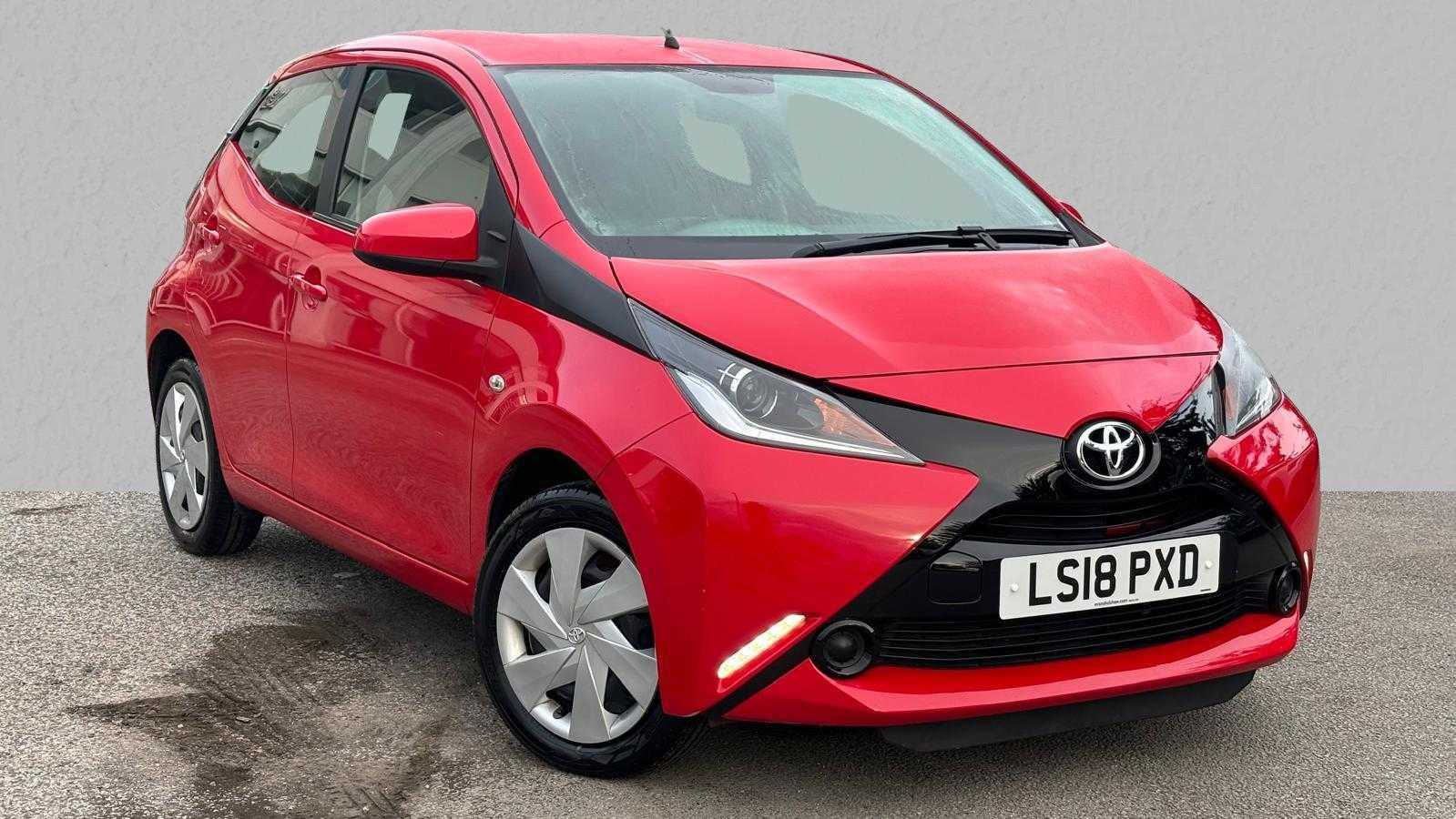 Main listing image - Toyota Aygo