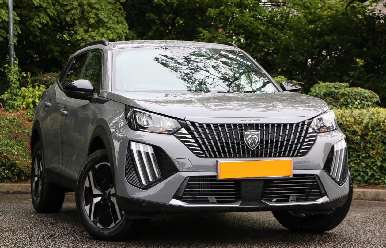 Main listing image - Peugeot 2008