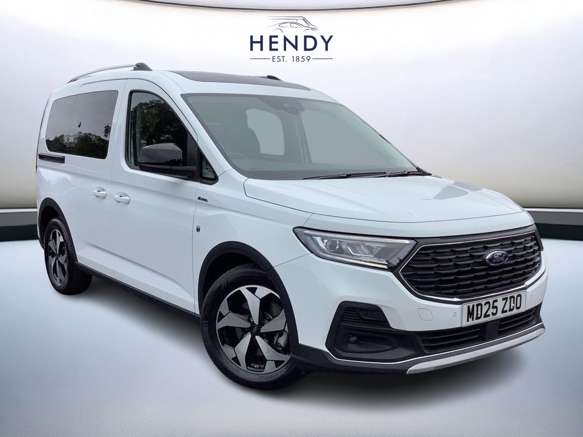 Main listing image - Ford Tourneo Connect