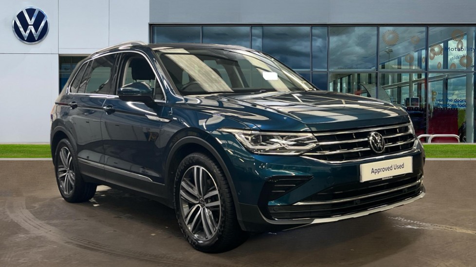 Main listing image - Volkswagen Tiguan
