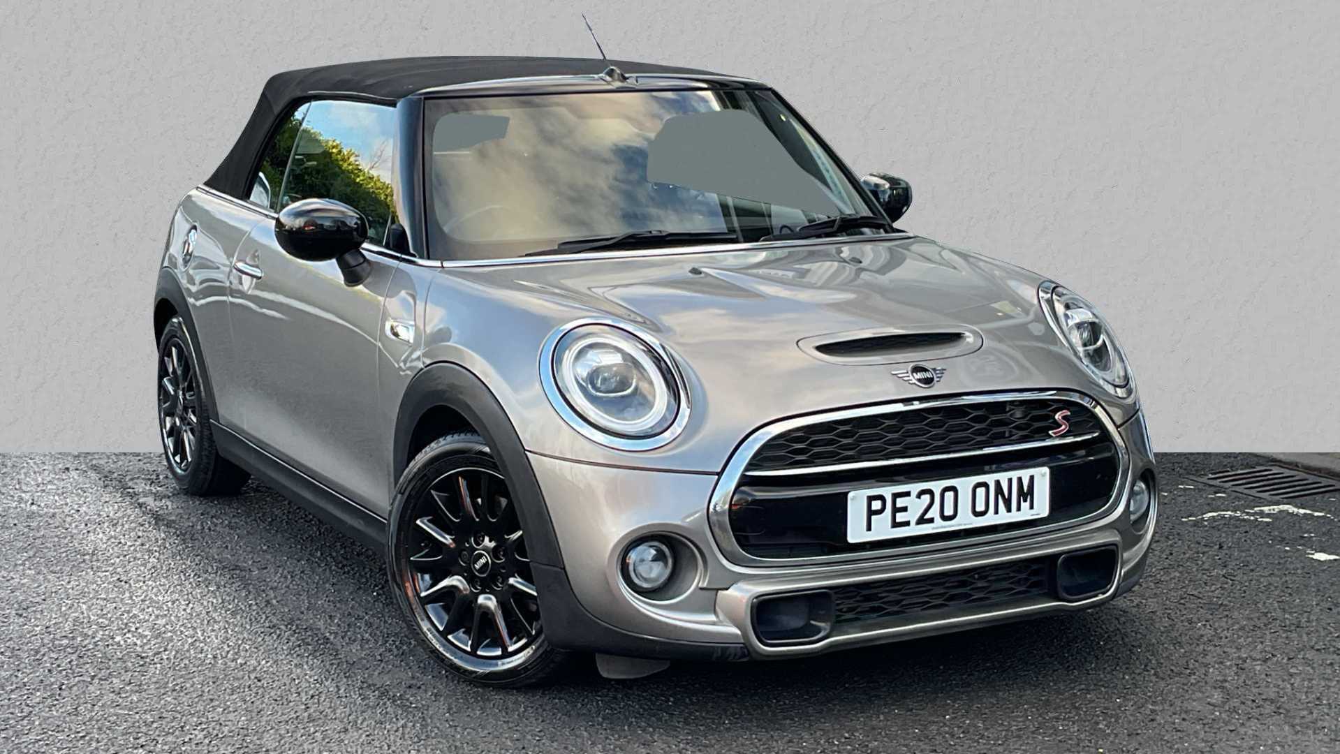 Main listing image - MINI Convertible