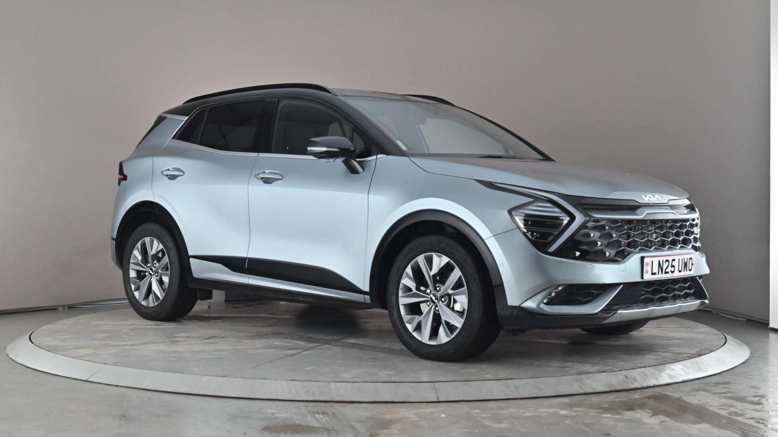 Main listing image - Kia Sportage