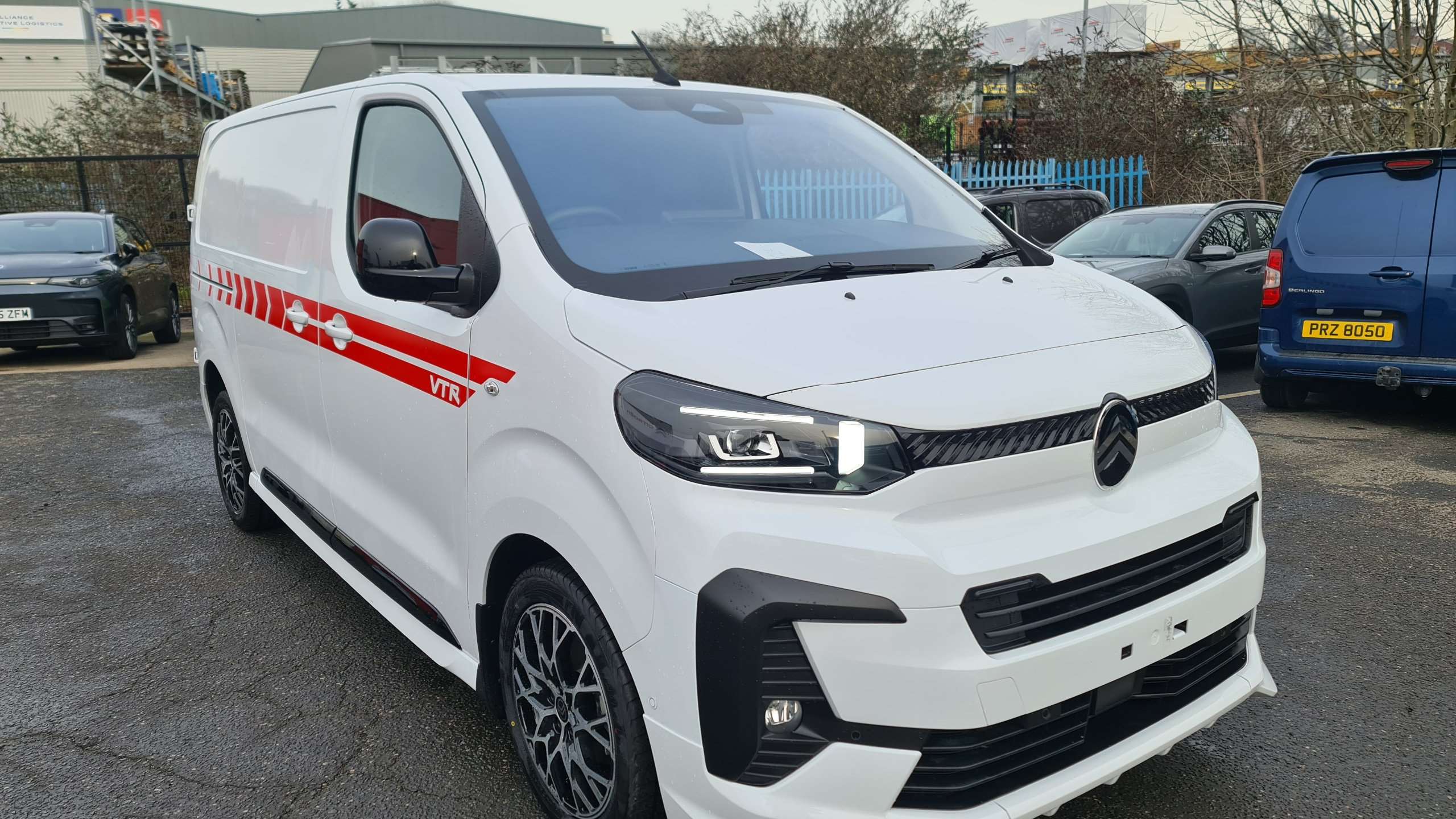 Main listing image - MG HS