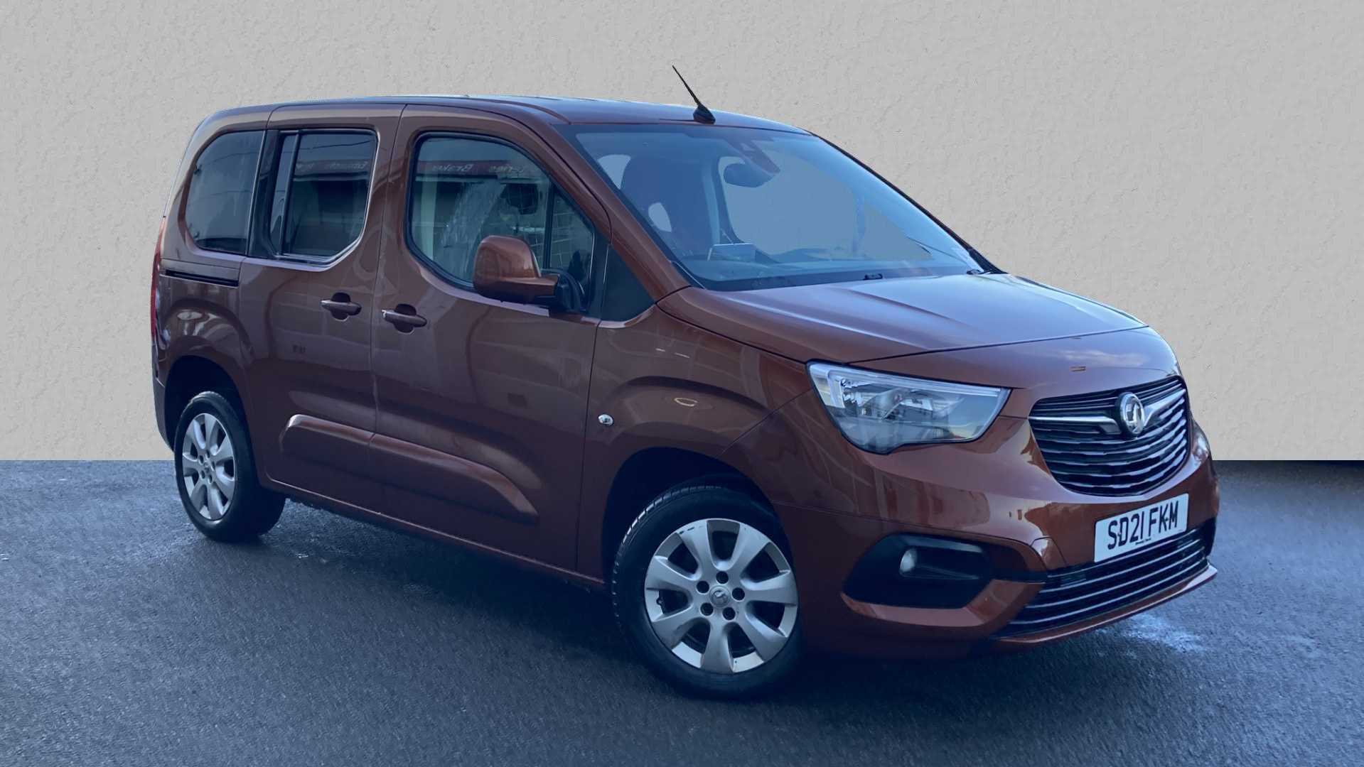 Main listing image - Vauxhall Combo Life